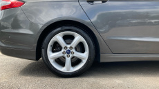 Ford Mondeo 2.0 Hybrid Titanium Edition 4dr Auto Hybrid Saloon